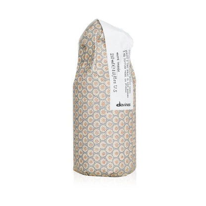 Davines More Inside This Is A Sea Salt Spray (For Full-Bodied, Beachy Looks) 250ml