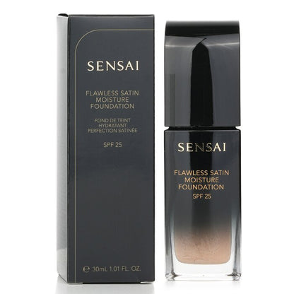 Kanebo Sensai Flawless Satin Moisture Foundation SPF 25 – FS204 Honey Beige 30ml